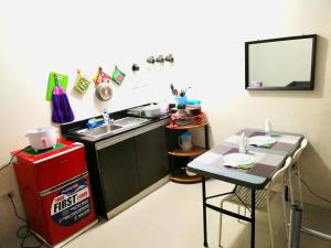 Condo Transient Near NAIA Airport-Unlimited Internet v2