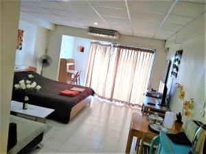 Hin Nam Sai Suay Condominium