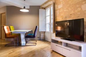 Appartements Wonderful T3 in old town : photos des chambres