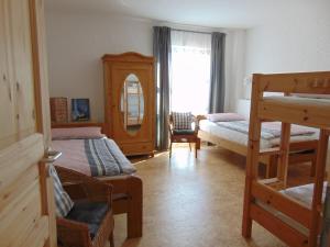 Hytte Gästehaus Hof Arche Naunheim Tyskland