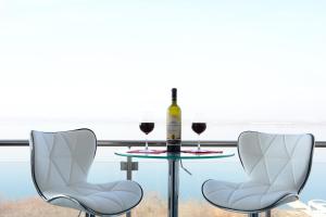 BUBU LOFT SUNRISE OF MAMAIA (DE SILVA)