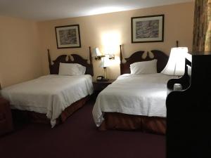 Double Room with Two Double Beds room in Motel Town House