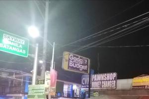 Condo Transient Near NAIA Airport T1234 with Unlimited WIFI v1