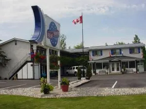 Blue Moon Motel - Niagara Falls