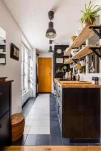 Veeve - À la Mode Retreat by the Seine