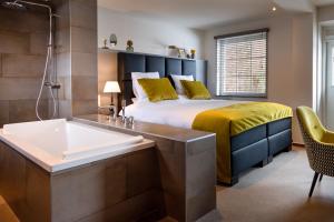 Junior Suite room in Landgoed Overste Hof