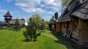 Hotel Gród Pędzików Chęciny Polen