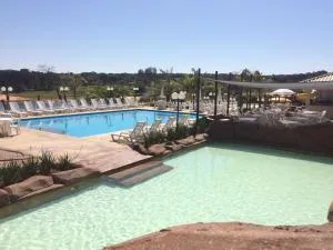 Sunset Thermas Park - 阿瓦雷