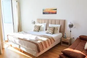 Soldouro Guesthouse - Esgueira