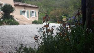 Maisons de vacances Bastide Du Maoupas Gites : photos des chambres