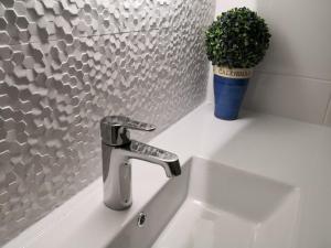 Airport Mint House Studio