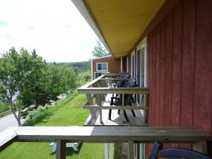 Duck Cove Inn