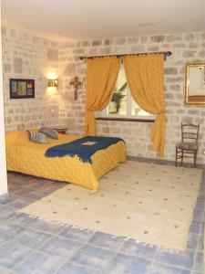 Hotels Logis Domaine des Chais : photos des chambres