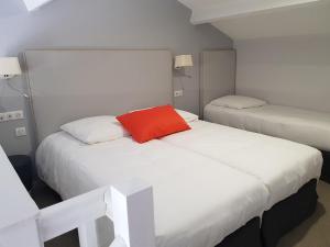 Hotels KYRIAD LYON EST – Saint Quentin Fallavier : photos des chambres