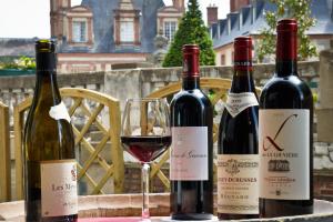 Hotels Le Richelieu Bacchus : photos des chambres