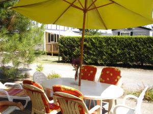 Campings Chalet Camping Les Vignes : photos des chambres