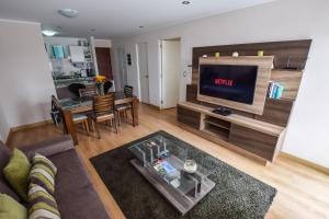 Miraflores Apartments 570 Pardo Ave by Private Host