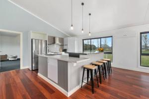 3 WISE MONKEYS, MANSFIELD