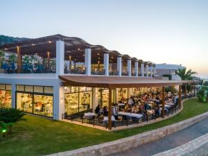 Grand Hotel Holiday Resort Heraklio Greece