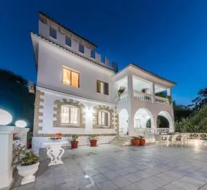 Amalia Country House - Méson Yerakaríon