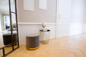 Studio Apartments Urania - Mais Apartments