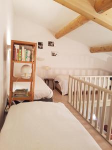 Maisons d'hotes Le Mas des Pins : Studio Familial