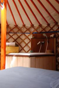 Tentes de luxe Yourtes de Gascogne : photos des chambres