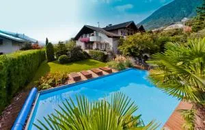 Guesthouse Christine - Maia Bassa