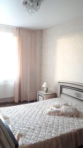 One-Bedroom Apartment room in Apartment on Pokryshkina 2/2