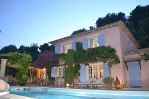 B&B / Chambres d'hotes Le Mas des Cigales : photos des chambres