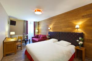 Hotels Hotel Les 2 Lacs : photos des chambres