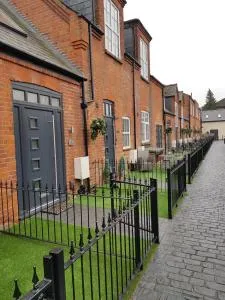 Charlie Mews - Ash Vale