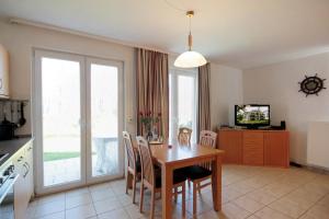 Residenz Falkenberg by Rujana