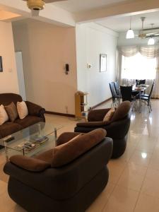 10th Floor 3BR spacious apartment with Stunning City View