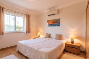 Villa Costa by Gabi Miguel