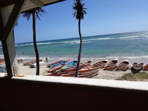 MAMAJUANA BEACH APARTAMENTS