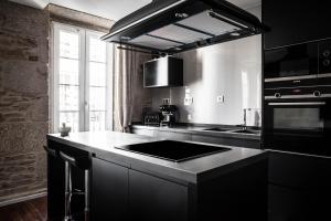 Luxury apartment-free parking