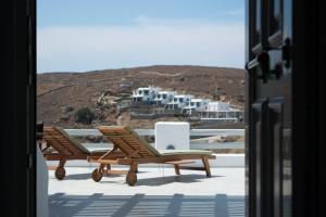 Superior Beachfront Apartment 2 with view to the Aegean Sea Myconos Greece