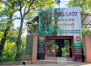 Hostal del Lago