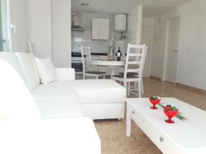 Wonderful, 100 meters from the beach.