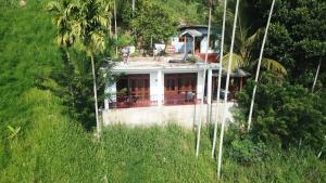 adams apple homestay