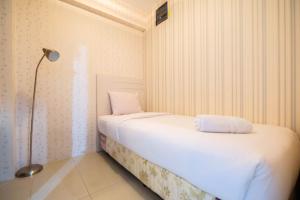 Comfy 2BR Bassura City Apartment near Bassura Mall By Travelio