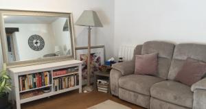 Stone Cottage in Dordogne - Entire Home with Parking, Near Chateaux & Wine Regions