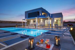 4 stern ferienhaus Sariva Villa - Pool, Beach and Luxury Ispica Italien