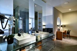 Suite room in Eurostars Madrid Congress