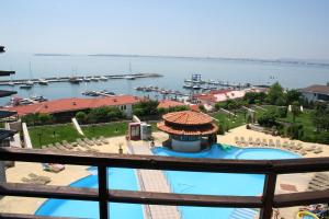Private Apartments in Diamond Complex