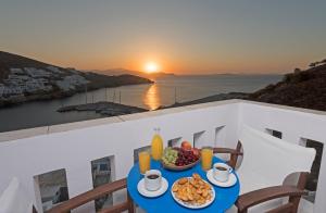Yalos rooms Astypalaia Greece