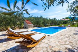 Villa Mariela in Korcula, heated pool