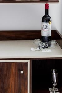 Executive Suite with Jetted Tub