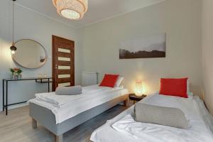 Cooleq Apartments Ogarna by TriApart